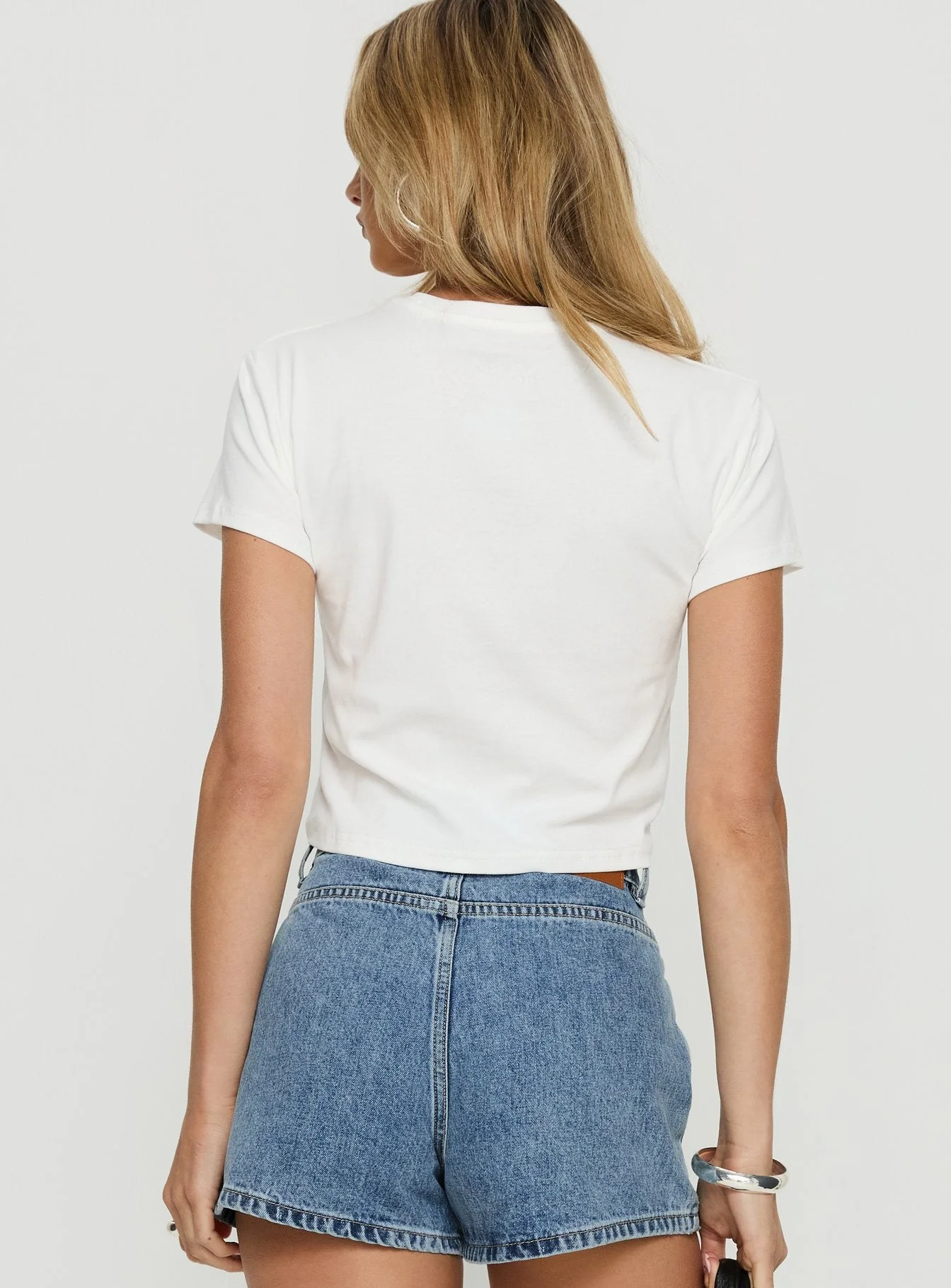 Starkissed Boxy Cropped Graphic Top White - Image 5