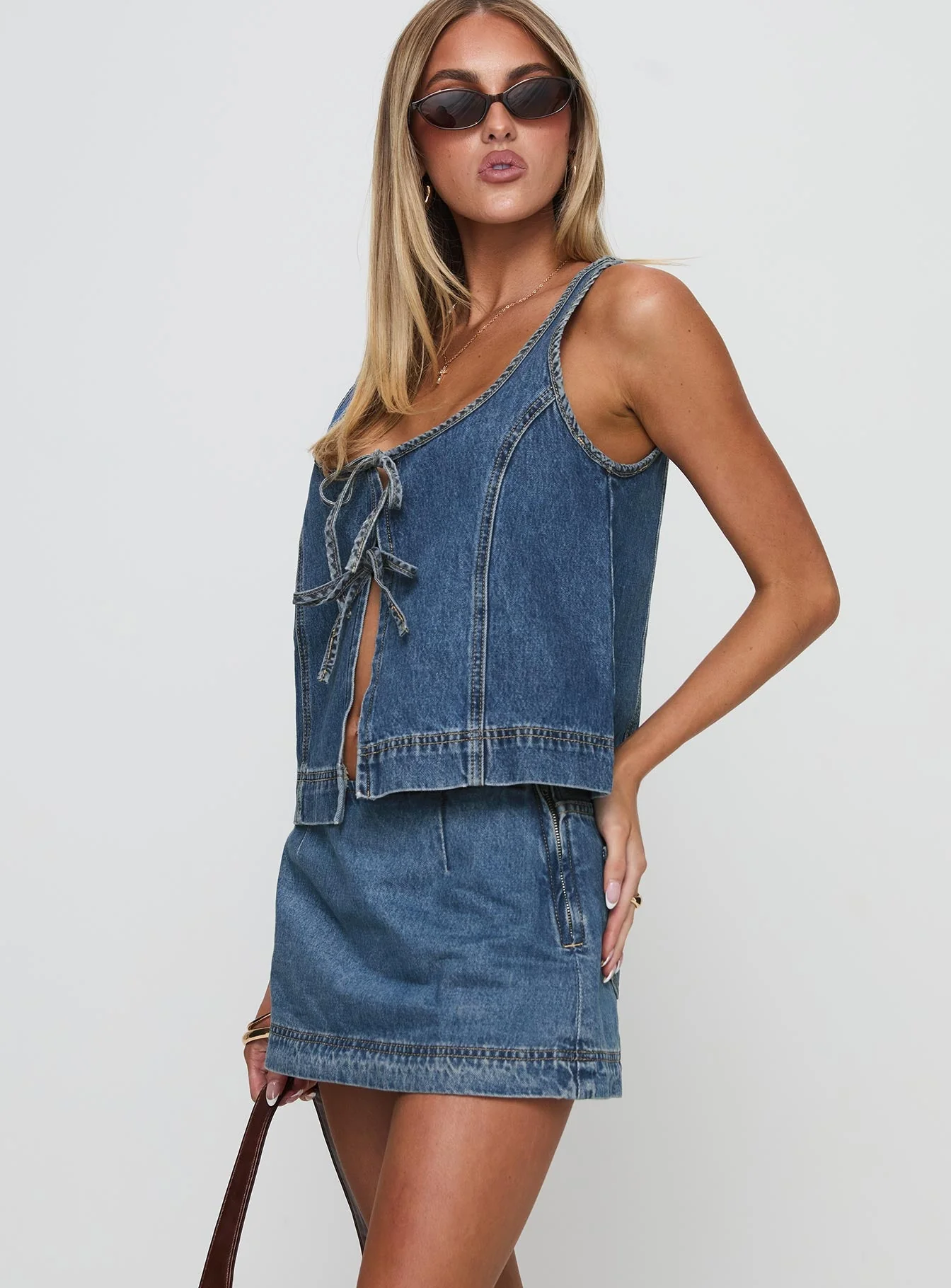 Stefenie Denim Skort Mid Wash Tall - Image 4