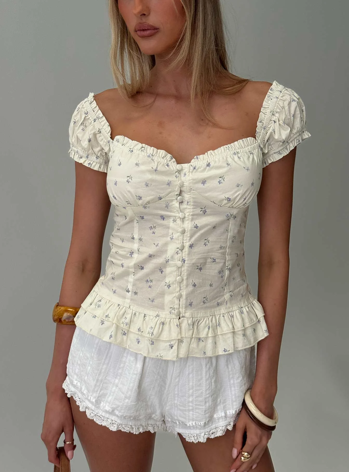 Suiter Frill Detail Top Cream Floral