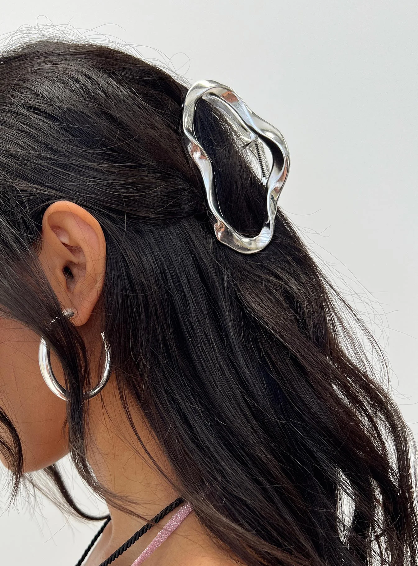 Take It Off Hair Clip Chrome - Image 4