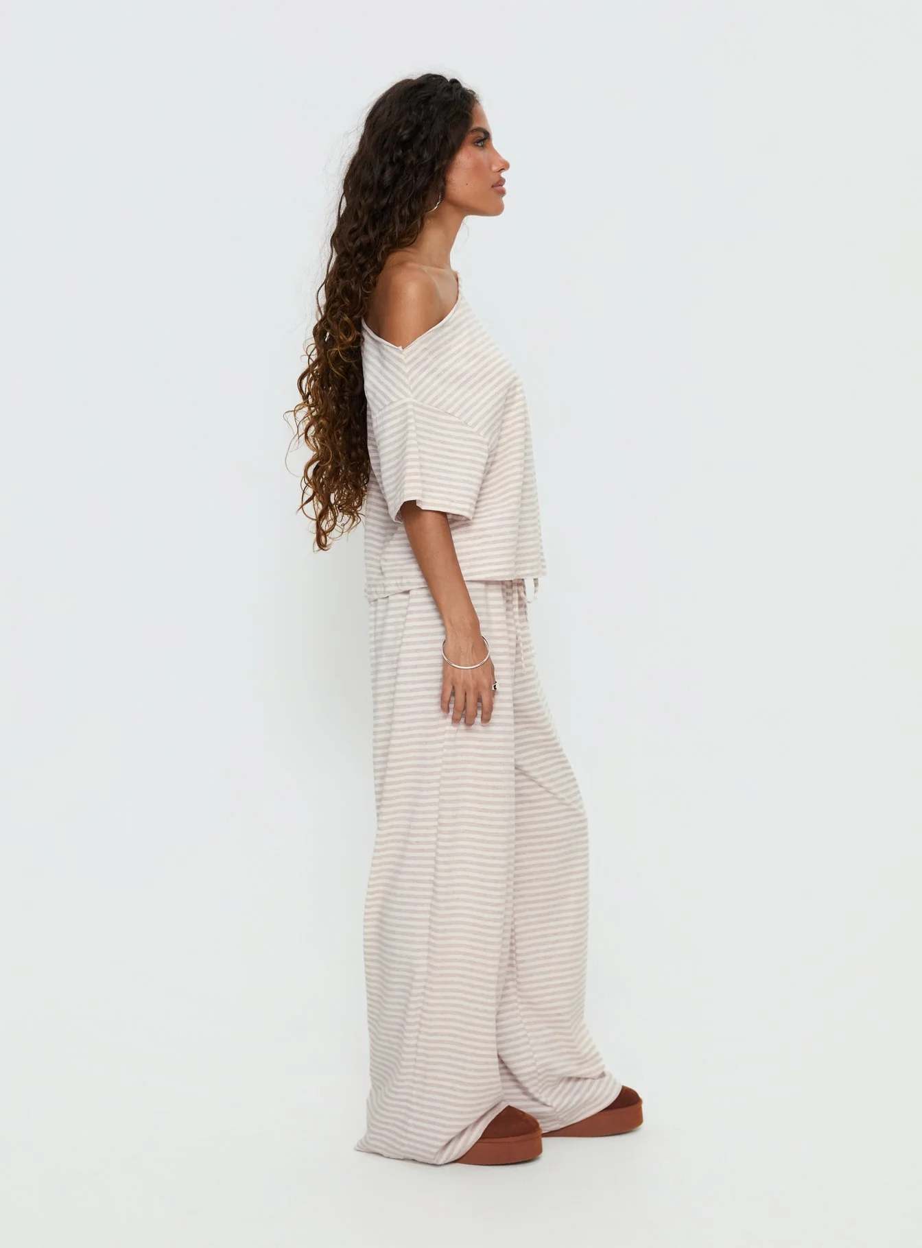 Tobie Off Shoulder Sleep Set Beige Stripe - Image 4