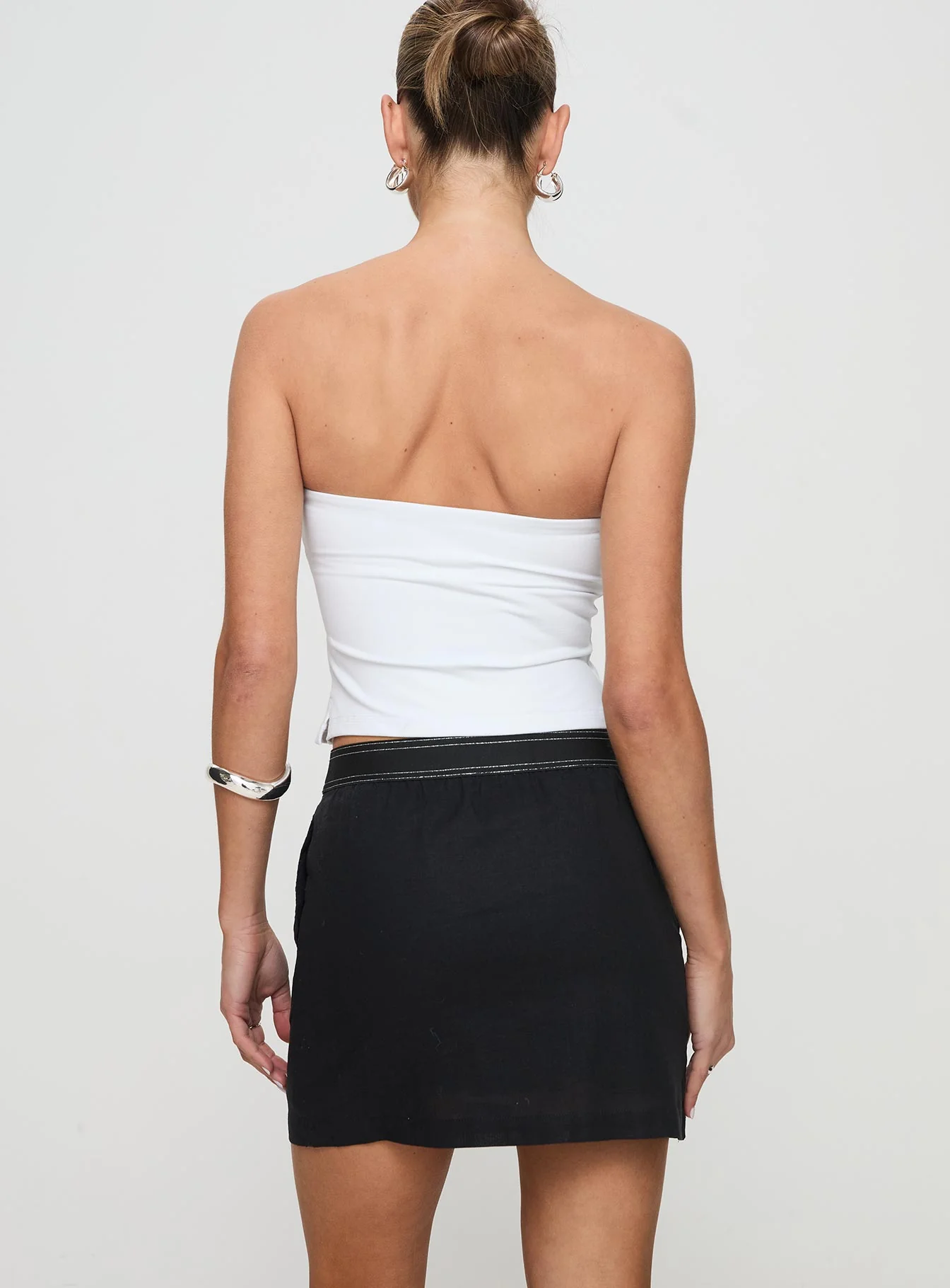 Vandon Linen Lounge Mini Skirt Black - Image 5
